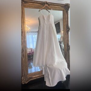 David's Bridal Elegant White Gown